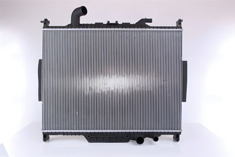 Охлаждающий радиатор 64330 LANDROVER от NISSENS (64330) Охлаждающий радиатор 64330 LANDROVER от NISSENS (64330)