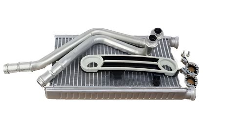 Обігріваючий радіатор з трубкою MB AMG, CLS, C, E Class, GLC (13-23), VIKA (89997401) Обігріваючий радіатор з трубкою MB AMG, CLS, C, E Class, GLC (13-23), VIKA (89997401)