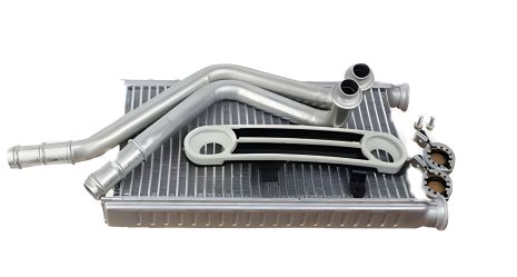 Обігріваючий радіатор з трубкою MB AMG, CLS, C, E Class, GLC (13-23), VIKA (89997401) Обігріваючий радіатор з трубкою MB AMG, CLS, C, E Class, GLC (13-23), VIKA (89997401)