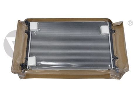 Радіатор охолодження SKODA (SVW), SEAT ALTEA, VIKA (11211816301) Радіатор охолодження SKODA (SVW), SEAT ALTEA, VIKA (11211816301)