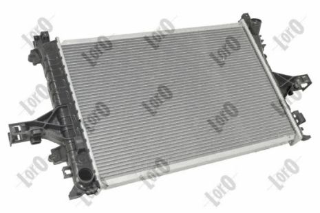 Радіатор охолодження VOLVO V70, LORO (0520170016B) Радіатор охолодження VOLVO V70, LORO (0520170016B)