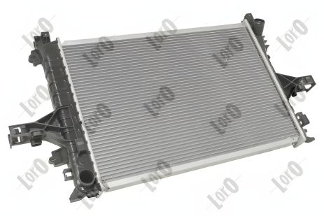 Охолоджувальний радіатор VOLVO V70, LORO (0520170016B) Охолоджувальний радіатор VOLVO V70, LORO (0520170016B)