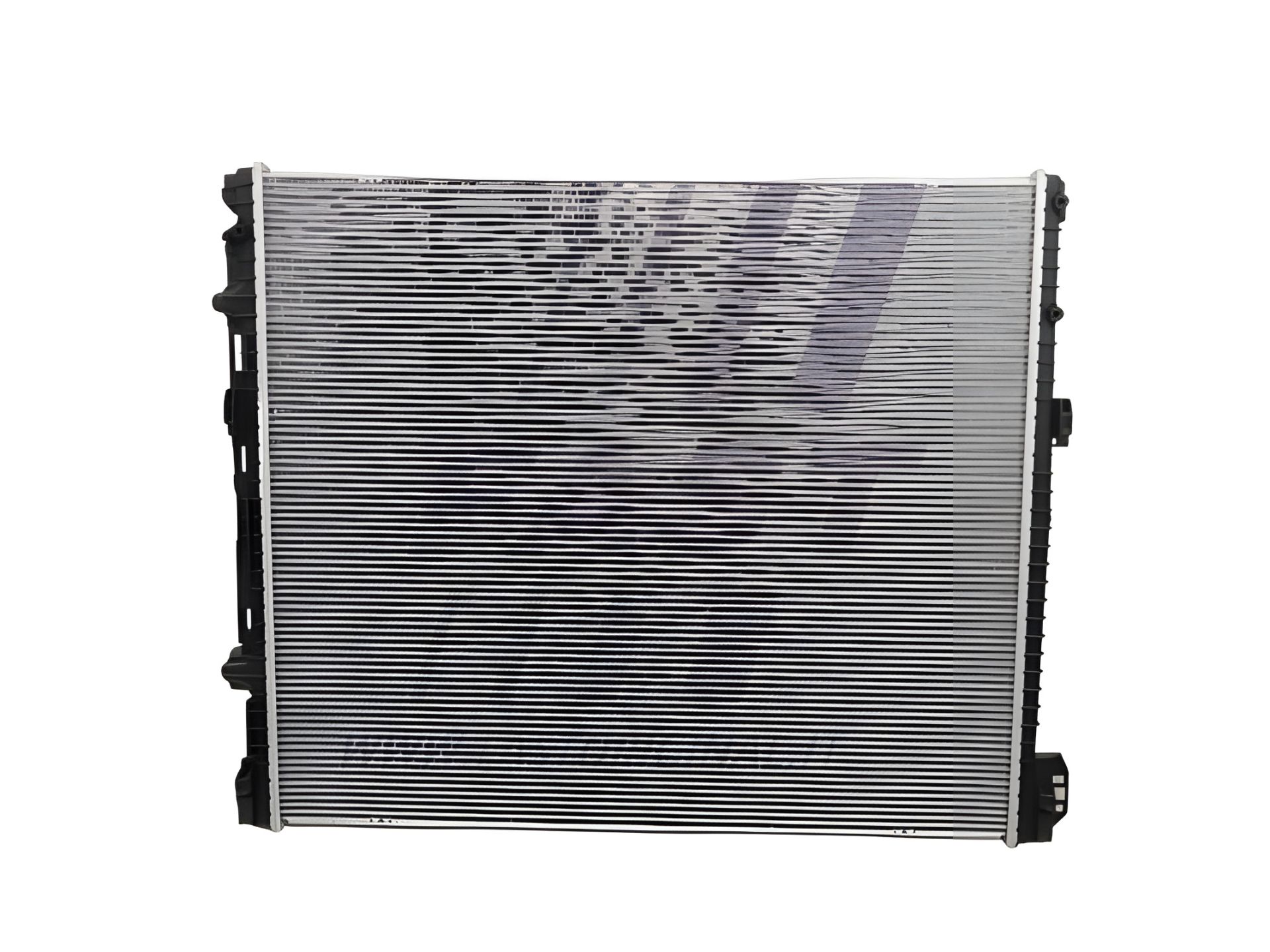 Охолоджувальний радіатор для MAN TGE, VW CRAFTER, бренд FAST (FT55074) Охолоджувальний радіатор для MAN TGE, VW CRAFTER, бренд FAST (FT55074)