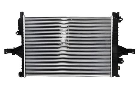 Радиатор охлаждения для Volvo V70, SATO TECH (R12173) Радиатор охлаждения для Volvo V70, SATO TECH (R12173)