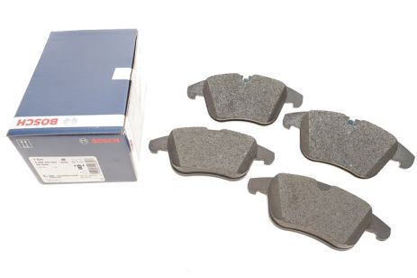 Комплект гальмівних колодок, дискове гальмо JAGUAR XE, BOSCH (0986494830) Комплект гальмівних колодок, дискове гальмо JAGUAR XE, BOSCH (0986494830)