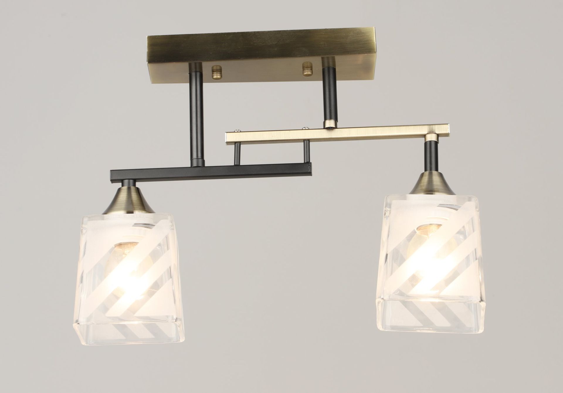 Люстра стельова на 2 плафони VALESO K2325/2 бронза+чорний E27 Люстра стельова на 2 плафони VALESO K2325/2 бронза+чорний E27