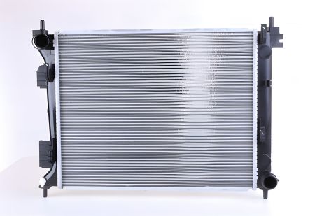 Радіатор охолодження моделі 67611 KIA HYUNDAI, NISSENS (67611) Радіатор охолодження моделі 67611 KIA HYUNDAI, NISSENS (67611)
