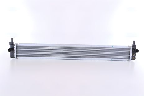 Охлаждающий радиатор 646944 TOYOTA, NISSENS (646944) Охлаждающий радиатор 646944 TOYOTA, NISSENS (646944)