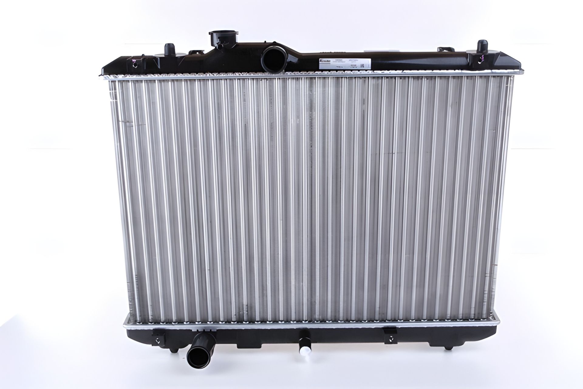 Охлаждающий радиатор 69400 SUZUKI от NISSENS (69400) Охлаждающий радиатор 69400 SUZUKI от NISSENS (69400)