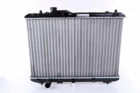 Радіатор охолодження 69400 SUZUKI, NISSENS (69400) Радіатор охолодження 69400 SUZUKI, NISSENS (69400)