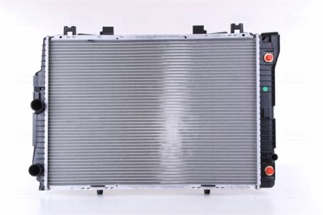Радіатор охолодження 62713A MERCEDESBENZ, NISSENS (62713A)