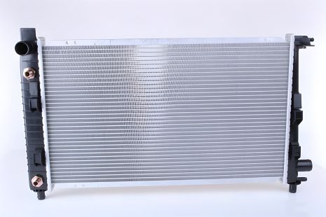 Моторный радиатор для MERCEDESBENZ, NISSENS (62781A) Моторный радиатор для MERCEDESBENZ, NISSENS (62781A)