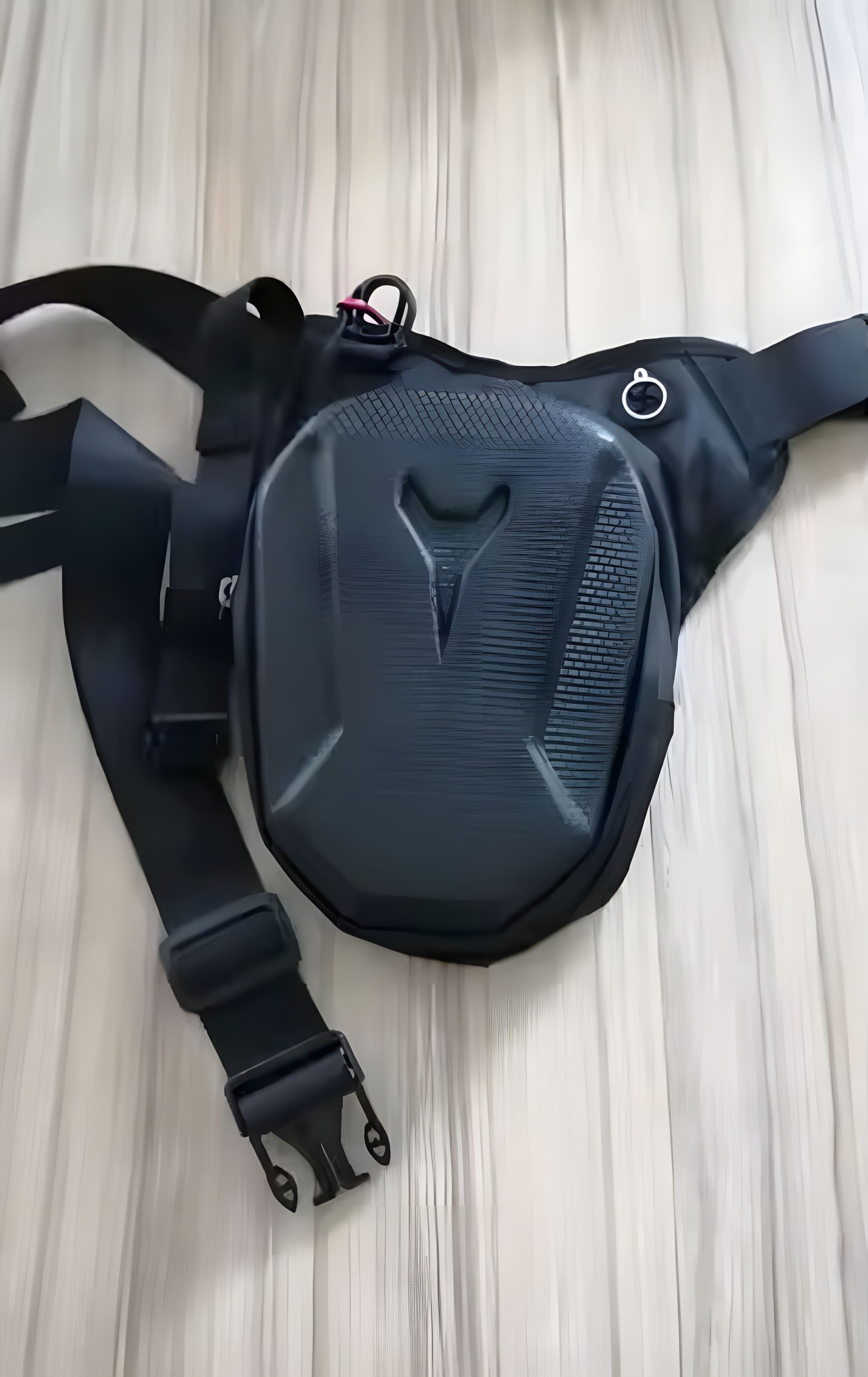 Дорожня мотосумка на стегно для мотоцикліста велосипедиста - Практичність і стиль Дорожня мотосумка на стегно для мотоцикліста велосипедиста - Практичність і стиль