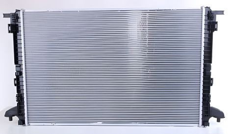 Охолоджувальний радіатор AUDI Q5, VW JETTA, VAN WEZEL (03012722)