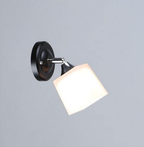 Настінне бра Sirius B N6106/1W BK+CR з поворотнім механізмом