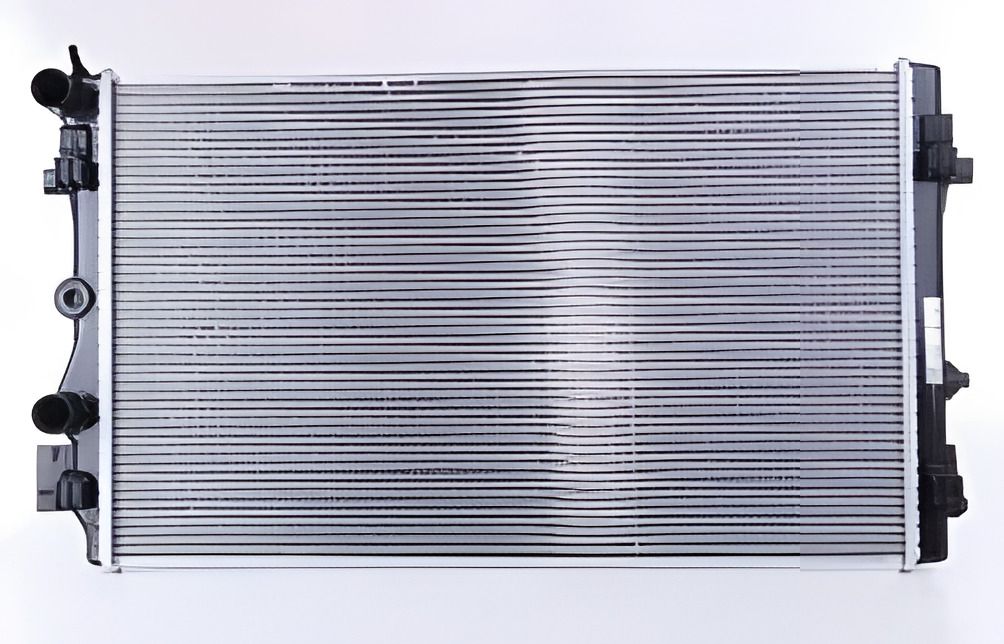 Охолоджувальний радіатор для AUDI A1, VW POLO, NISSENS (65293) Охолоджувальний радіатор для AUDI A1, VW POLO, NISSENS (65293)