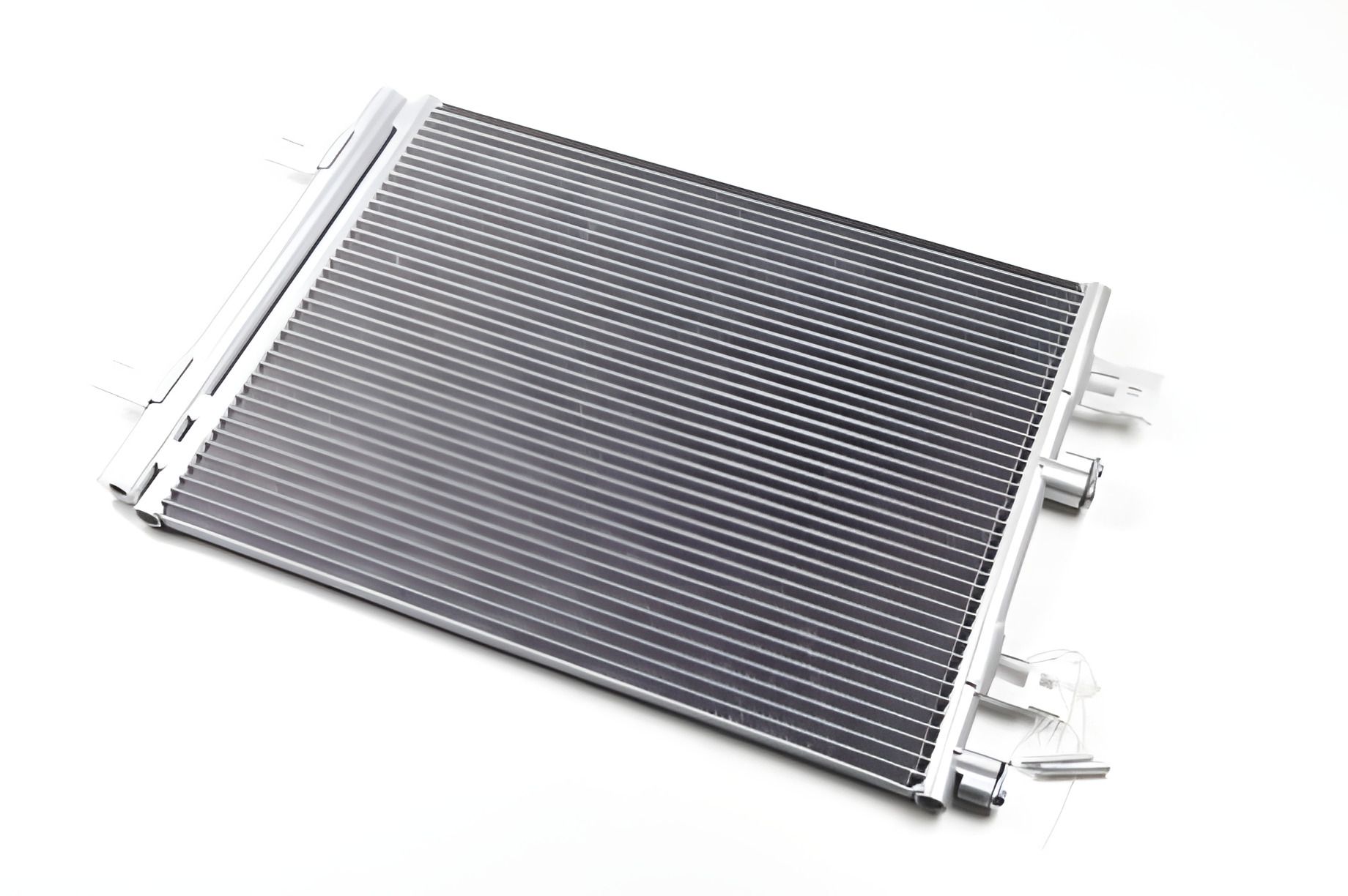 Радіатор кондиціонера для Volkswagen Caddy,Touran EASY FIT, ZILBERMANN (04957) Радіатор кондиціонера для Volkswagen Caddy,Touran EASY FIT, ZILBERMANN (04957)