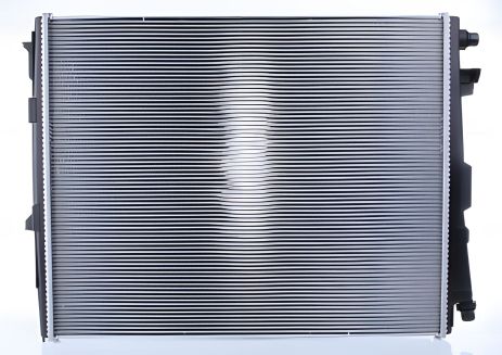 Радіатор охолодження для BMW 3 від NRF (550215)