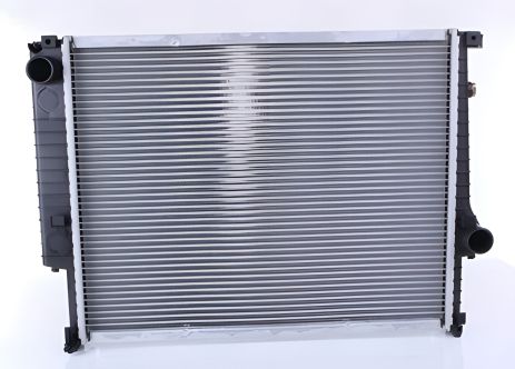 Охолоджувальний радіатор для BMW 3, NISSENS (60759A)