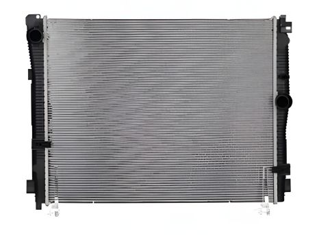 Радиатор охлаждения BMW 4, NISSENS 606783