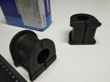 Втулка стабілізатора переднього Sprinter/Crafter 06-, SWAG (10945446) (A9063231685)