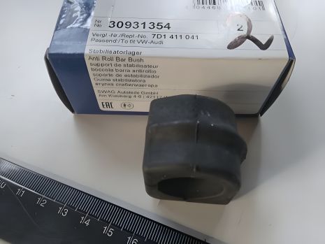 Втулка стабілізатора T4 23,5 мм, Swag (30 93 1354) (7D1411041) (30931354)