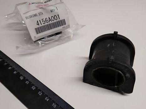 Втулка заднього стабілізатора для Grandis, MITSUBISHI (4156A001) Втулка заднього стабілізатора для Grandis, MITSUBISHI (4156A001)