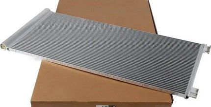 Радиатор кондиционера Renault Trafic III/Opel Vivaro 1.6dCi 14-, RENAULT (921008178R) Радиатор кондиционера Renault Trafic III/Opel Vivaro 1.6dCi 14-, RENAULT (921008178R)