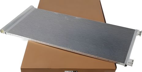 Радіатор кондиціонера для Renault Trafic III/Opel Vivaro 1.6dCi 14-, RENAULT (921008178R) Радіатор кондиціонера для Renault Trafic III/Opel Vivaro 1.6dCi 14-, RENAULT (921008178R)