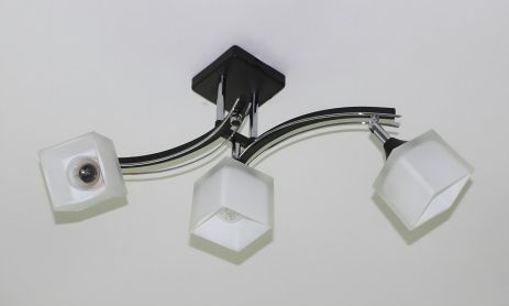 Люстра стельова на три плафони Sirius B N1435/3