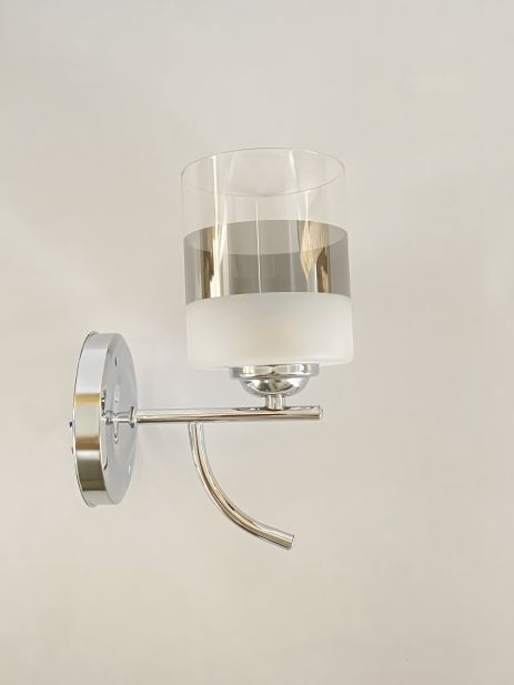 Светильник бра VALESO B-6978B/1 (хромированный)