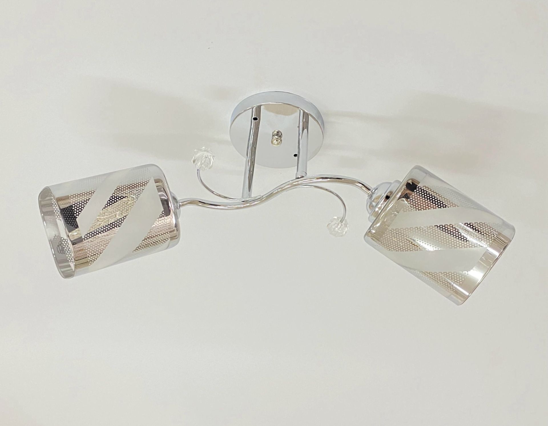 Люстра стельова на 2 плафони 6247E/2 Хром Люстра стельова на 2 плафони 6247E/2 Хром