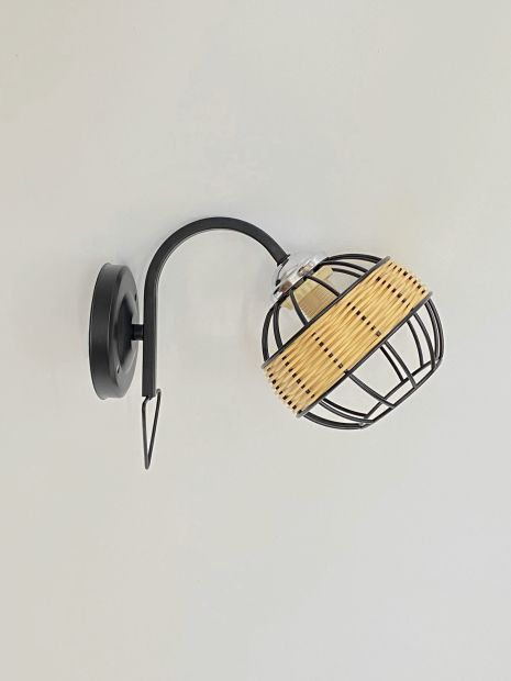 Настенное бра B-91179A/1 черный+хром Настенное бра B-91179A/1 черный+хром