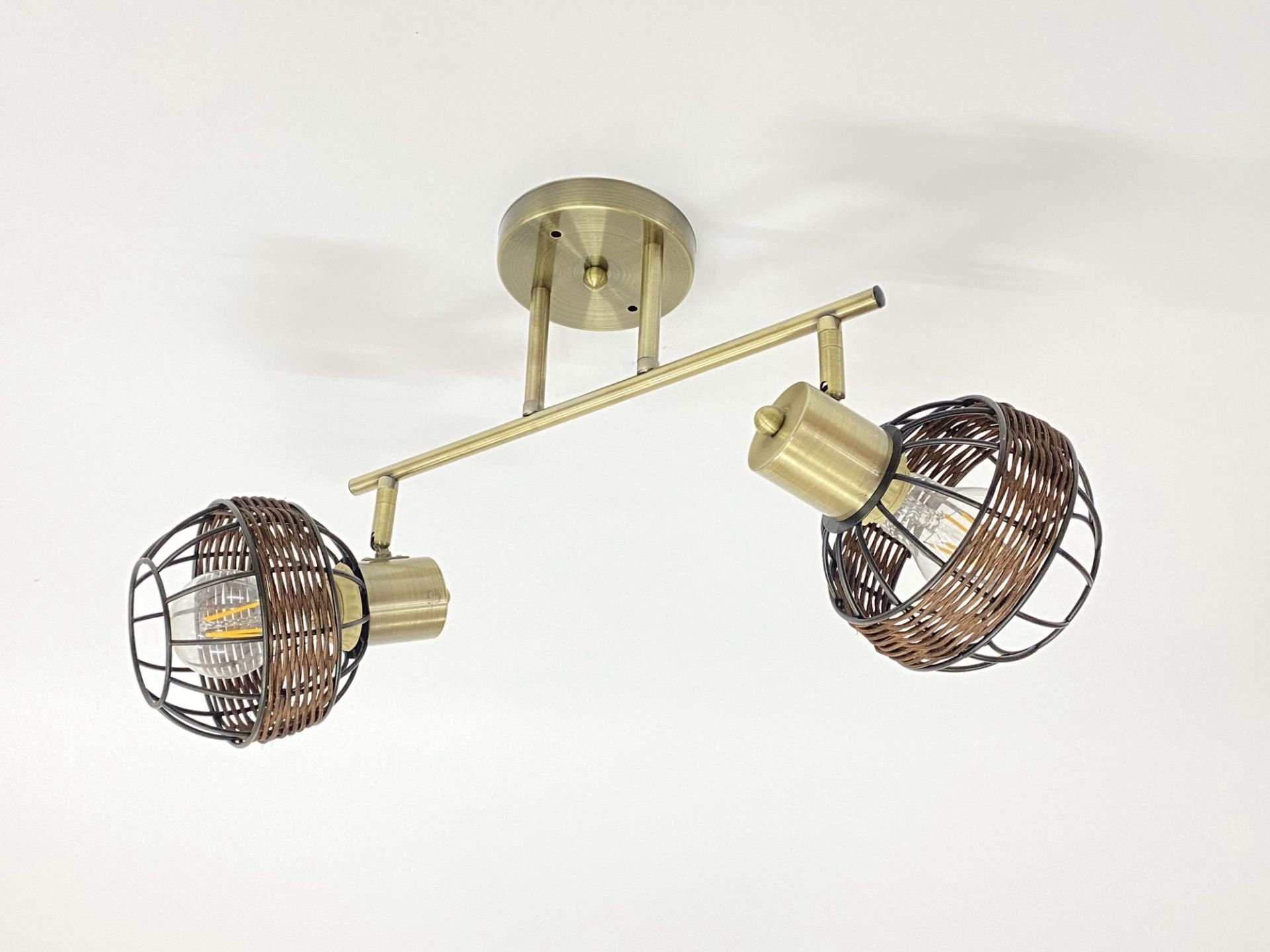 Стельова люстра на 2 плафони 91180L/2 бронза Стельова люстра на 2 плафони 91180L/2 бронза