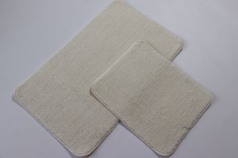 Комплект ковриков для ванной и туалета MaxiForm 50х80 40х50 см кремовый 60006 Комплект ковриков для ванной и туалета MaxiForm 50х80 40х50 см кремовый 60006