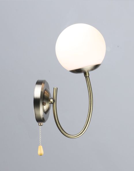 Бра с одним стеклянным плафоном N6610/1W (Бронза) Бра с одним стеклянным плафоном N6610/1W (Бронза)