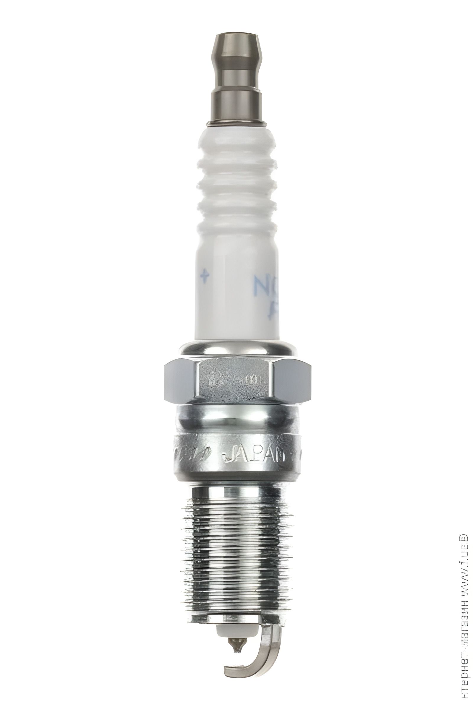 Свічка запалювання для FORD MONDEO III 1,8 2,0 (NGK) (PTR6F13) Свічка запалювання для FORD MONDEO III 1,8 2,0 (NGK) (PTR6F13)