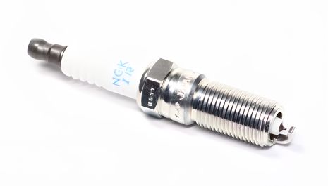 Свеча зажигания для FORD MONDEO IV, V 2.0 Ecoboost 11-(NGK) (LTR6DI8)