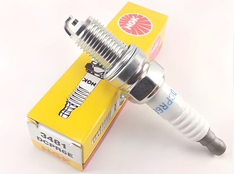 Свічка запалювання NGK (DCPR6E)