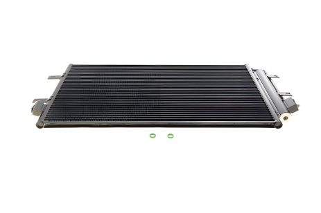 Радіатор кондиціонера Iveco Daily, NRF (350083) Радіатор кондиціонера Iveco Daily, NRF (350083)