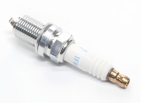 Свічка запалювання NGK (IFR6QG)
