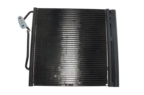 Радиатор кондиционера для SMART FORTWO (NRF 35874) Радиатор кондиционера для SMART FORTWO (NRF 35874)