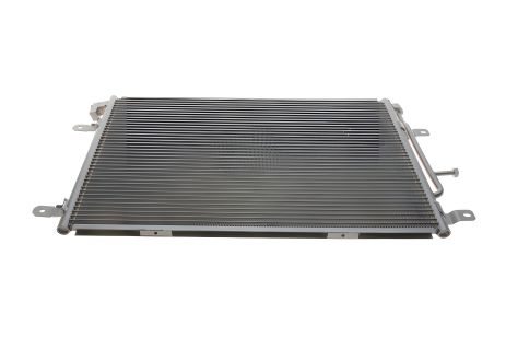 Кондиціонерний радіатор AUDI A4, NRF (35841)
