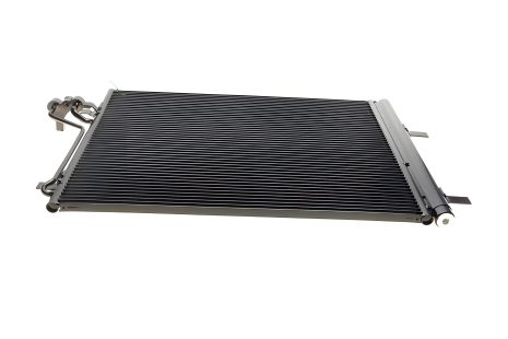 Кондиционерный радиатор FORD FOCUS, NRF (350052) Кондиционерный радиатор FORD FOCUS, NRF (350052)