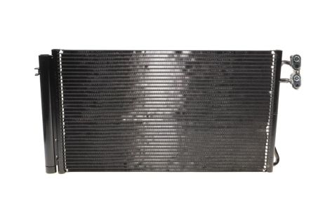 Радиатор кондиционера для BMW 1, NRF (35773) Радиатор кондиционера для BMW 1, NRF (35773)