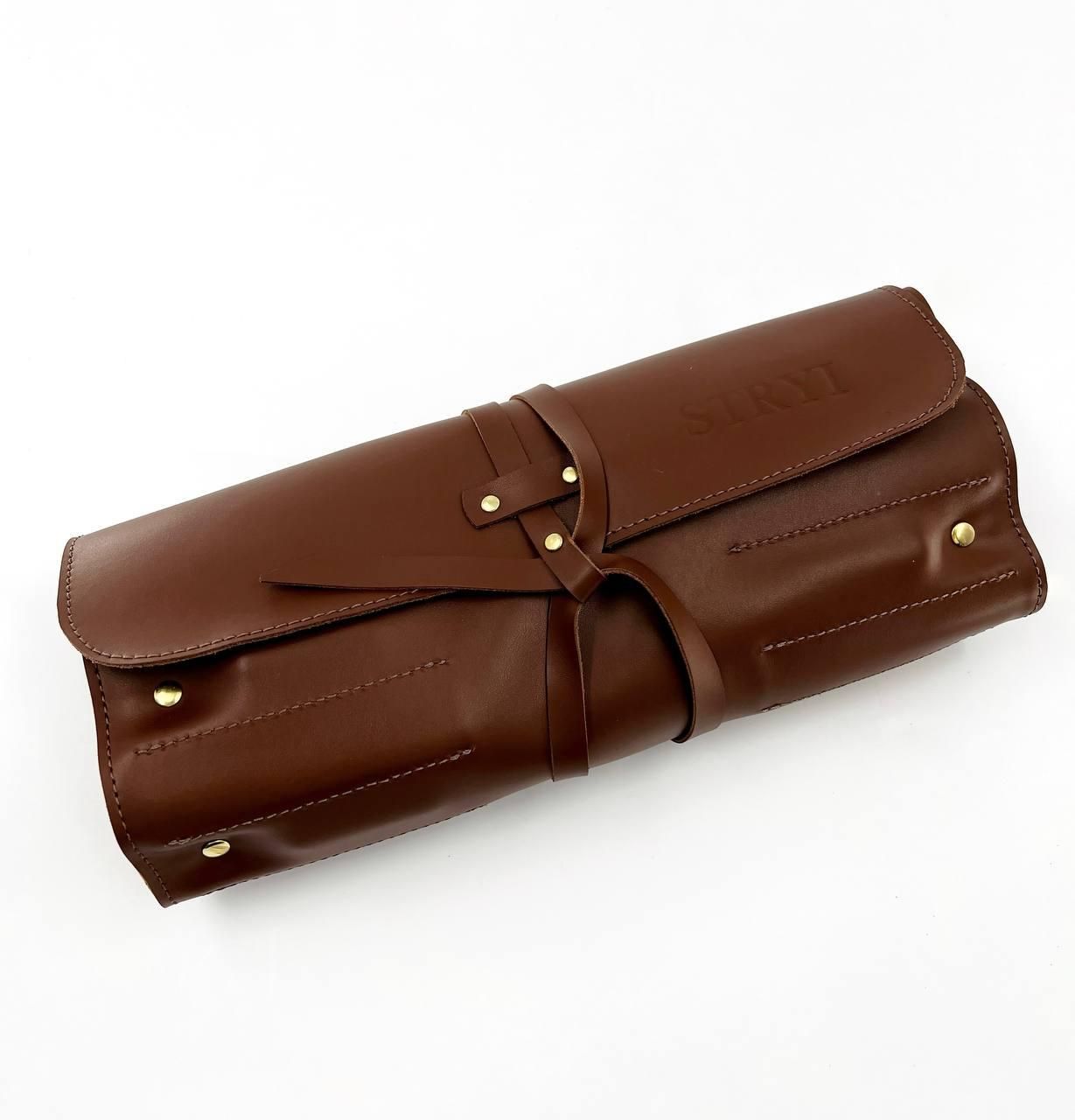 Кожаный футляр для стамесок STRYI на 12 шт. Кожаный футляр для стамесок STRYI на 12 шт.