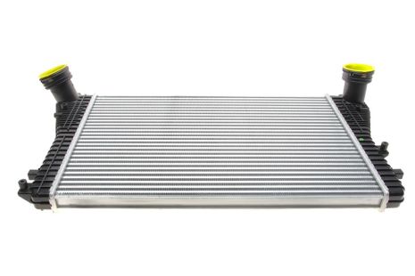 Інтеркулерний радіатор SKODA 1K0145803A, SEAT 1K0145803A, NRF (30454)