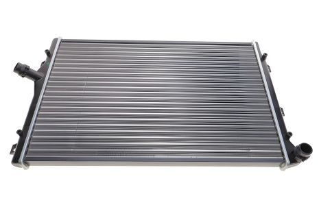 Радіатор охолодження для VW Golf, NRF (53425A)
