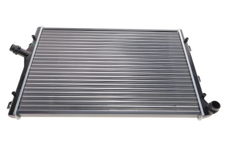 Радіатор охолодження для VW Golf, NRF (53425A)