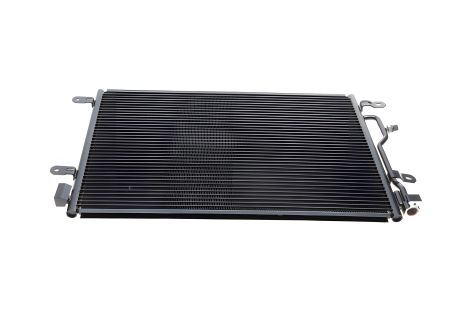 Радіатор кондиціонера для AUDI 8E0260401D, NRF (35465)